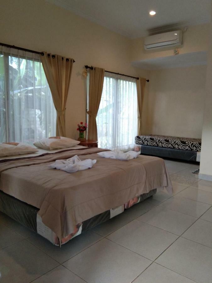 Sunwukong Guest House Ubud Exteriör bild